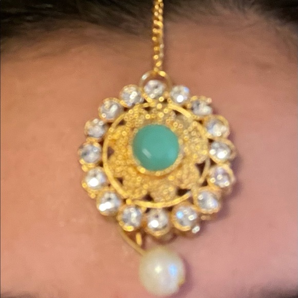 Indian/Nepali Sirbandi (Headpiece) - Picture 9 of 14